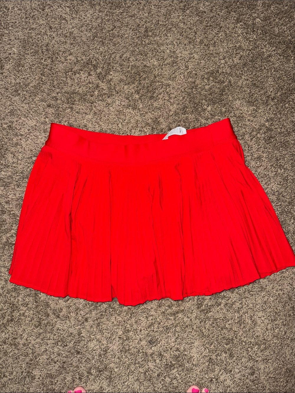 lululemon athletica Bright Red Pleated Mini Skirt sz 12